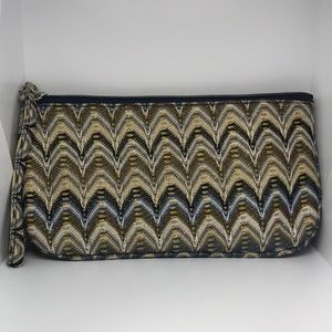 Multi color wristlet bag